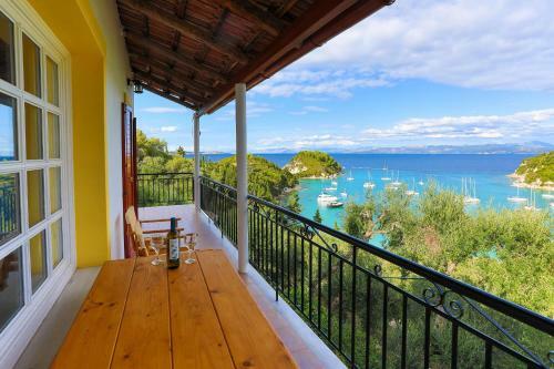 Villa Meropi