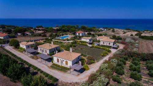 Navarone Beach Apartments