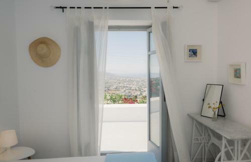 Vineyard Cycladic House