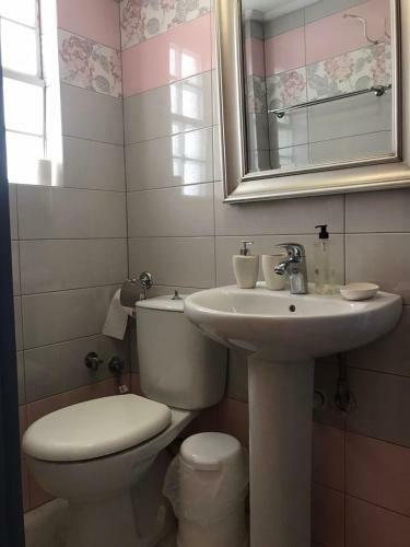 Apartamento Neoclassical House In Central Piraeus