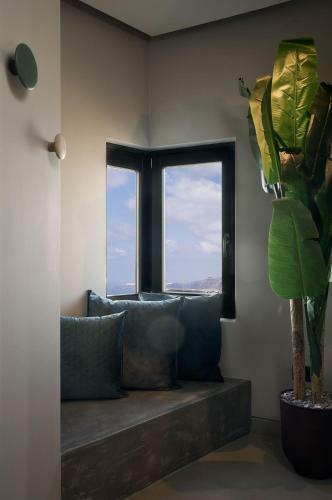 Hotel Apikia Santorini
