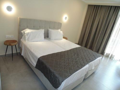 Apartamento Paradise Hotel & Bar