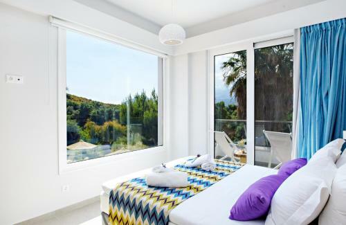 Irida Guesthouse By The Pool
