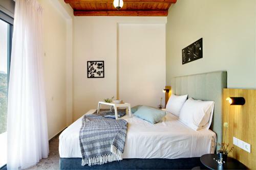 Almond Cottage With A Sea View Above Plakias