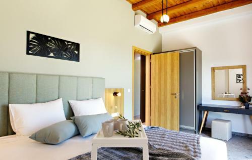 Almond Cottage With A Sea View Above Plakias
