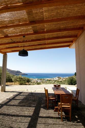 Almond Cottage With A Sea View Above Plakias