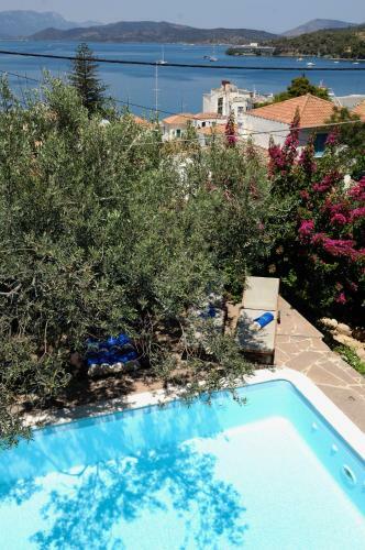 Villa Anemone Residence