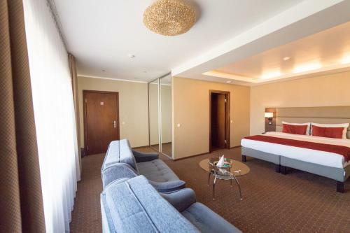Hostal Regina Hotel