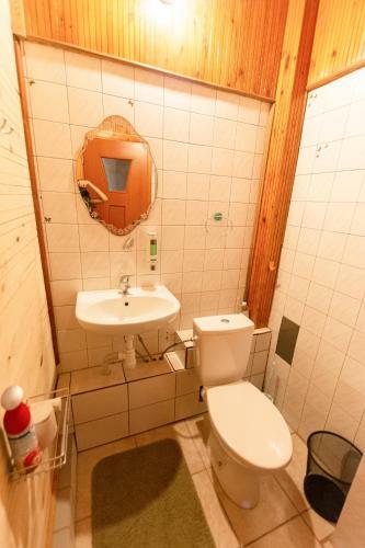 Hostal Regina Guest House