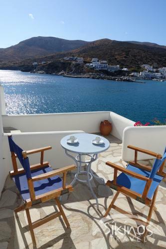 Seaside Traditional Cycladic House