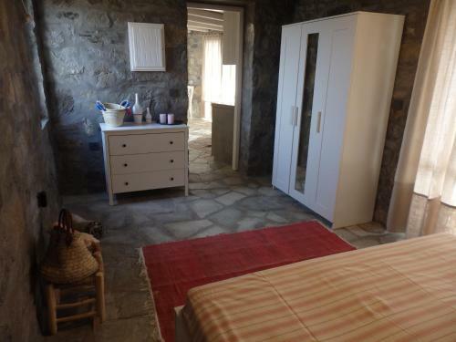 Villa Vagia 2 (Opsis-serifoshouses)