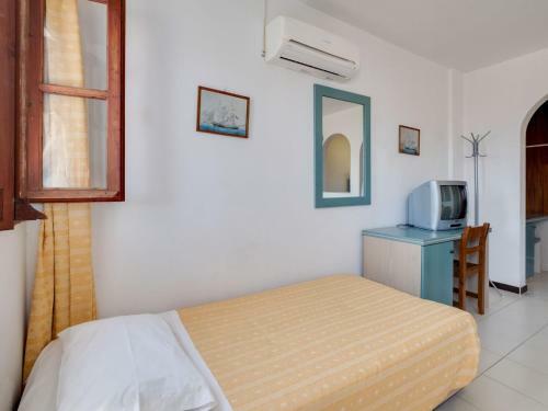 Bright Holiday Home In Symi Island With Balcony