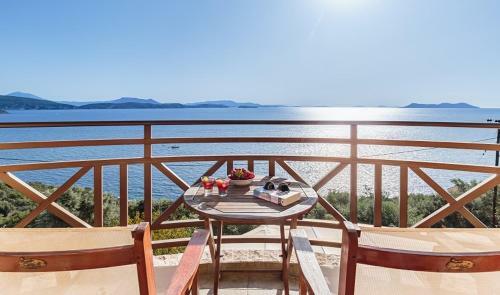 Apartamento Perfectly Positioned Villas With Exquisite Sea Views