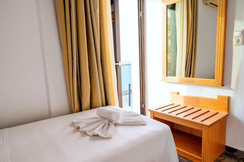 Greek Pride Seafront Hotel