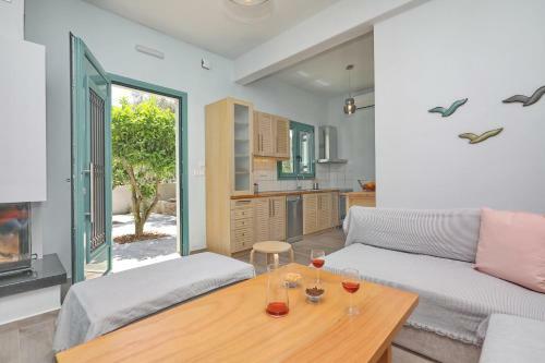 Kechriotis Estate Kampos