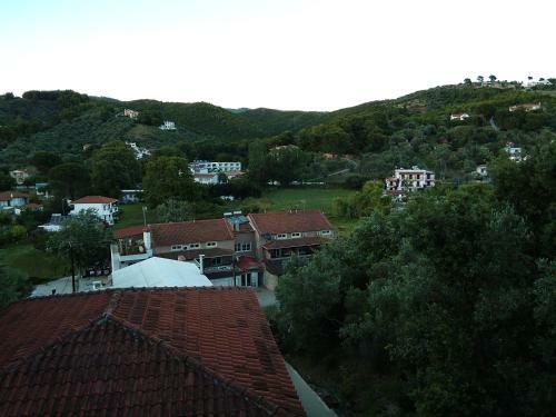 Hostal Nikos Victoria