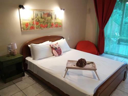 Hostal Nikos Victoria