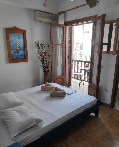 Hostal Genius Rooms