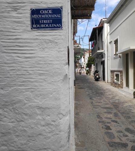 Hostal Genius Rooms