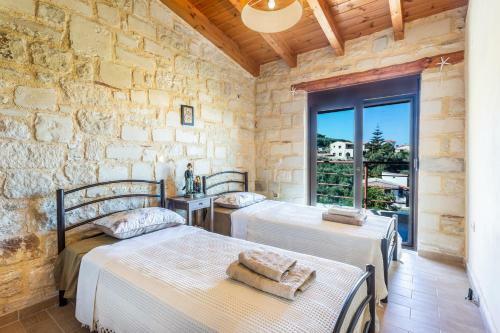 Luxurious Villa Spilia