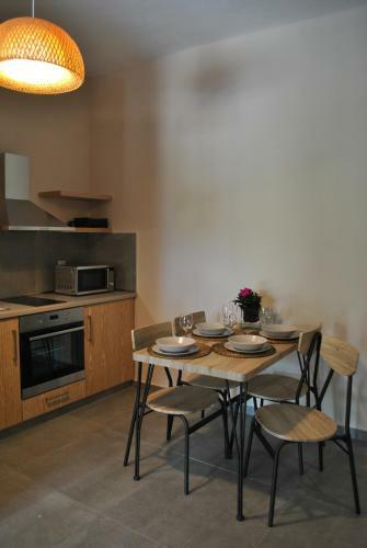 Apartamento Petras Gi - Stone Houses