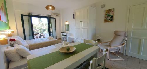 Artemis Apartments