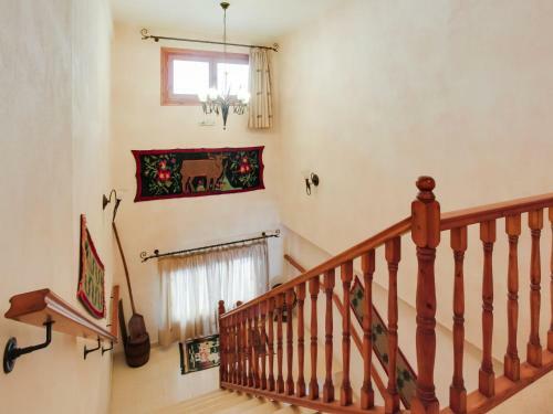 Villa Simplistic Holiday Home In Stournareika With Balcony