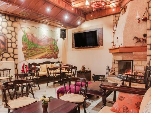 Villa Simplistic Holiday Home In Stournareika With Balcony
