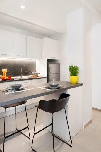 Apartamento Thess Residences