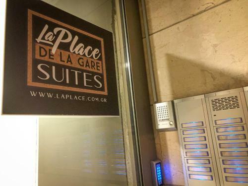 Bed & Breakfast La Place Suites - La Place de La Gare