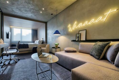 Onoma Hotel