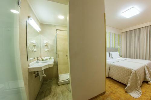 Pitsakis Hotel