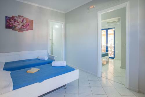Hostal Orange Apartments