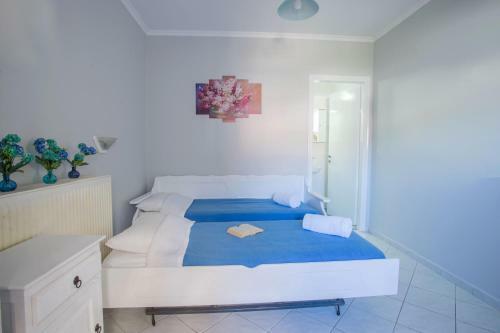 Hostal Orange Apartments