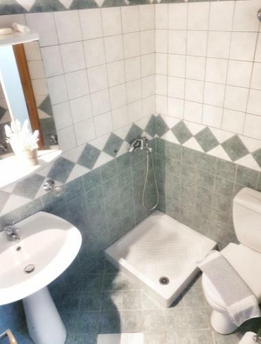 Hostal Orange Apartments