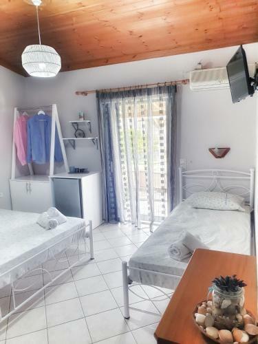 Hostal Orange Apartments