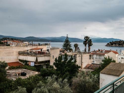 Delightful Holiday Home In Tolo With Balcony