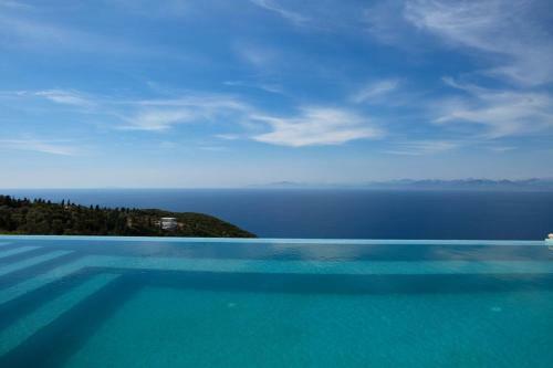 Seaview Lefkada Villa Villa Ianthi Stunning Infinity Pool Tsoukalades