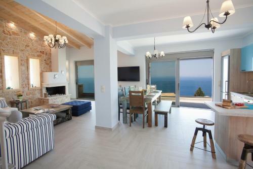 Theathalatta Villa Helios