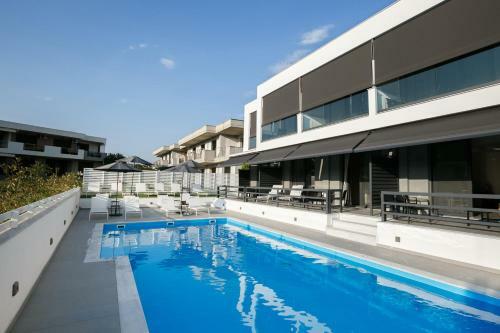 Isalos Hotel