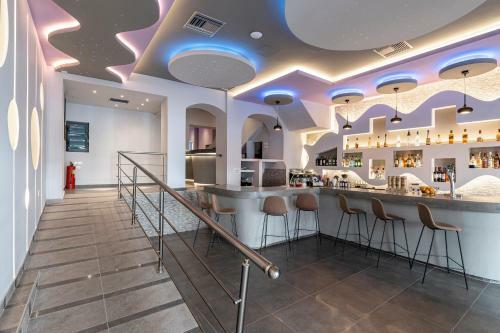 N E P Center Hotel Rodos