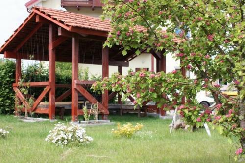 Guest House O?ia