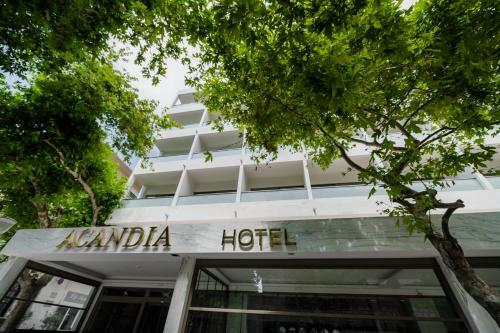 Acandia Hotel