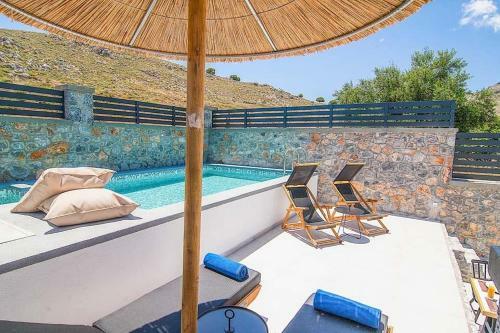 Lindos Villa Sleeps 4 Pool Air Con T803245