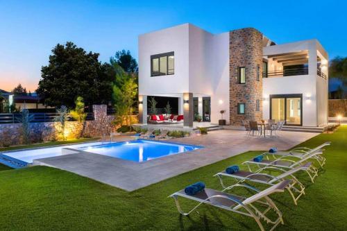 Lardos Villa Sleeps 7 With Pool Air Con And Wifi