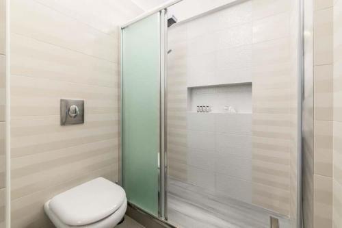 Lardos Villa Sleeps 7 With Pool Air Con And Wifi