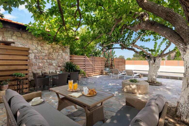 Ariadni Apartments
