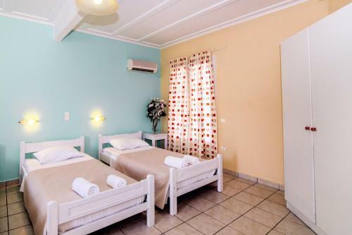 Apple Hotel