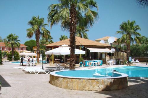 Apple Hotel