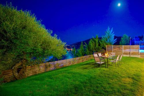 Villa Keri Homes